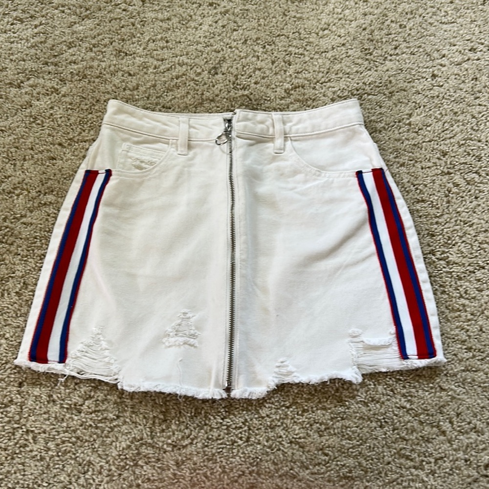 Forever 21 white jean skirt